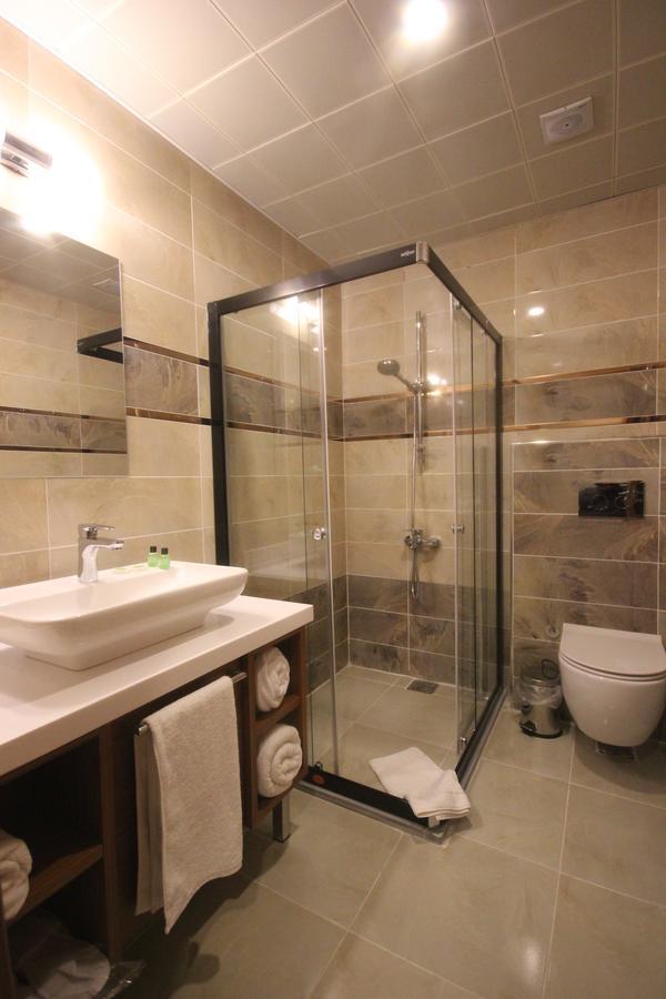 Garden Zara Hotel Ngoại thất bức ảnh