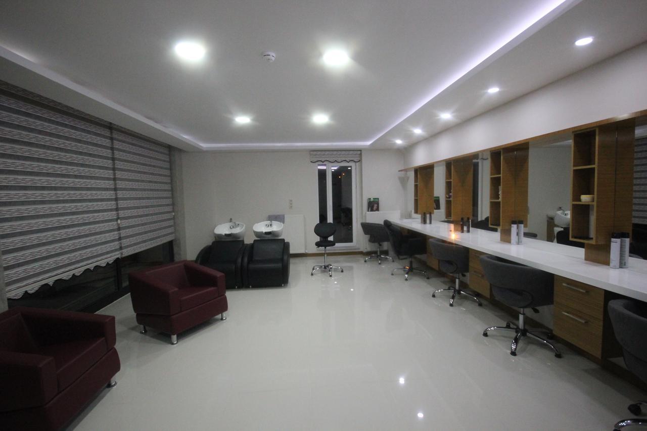 Garden Zara Hotel Ngoại thất bức ảnh